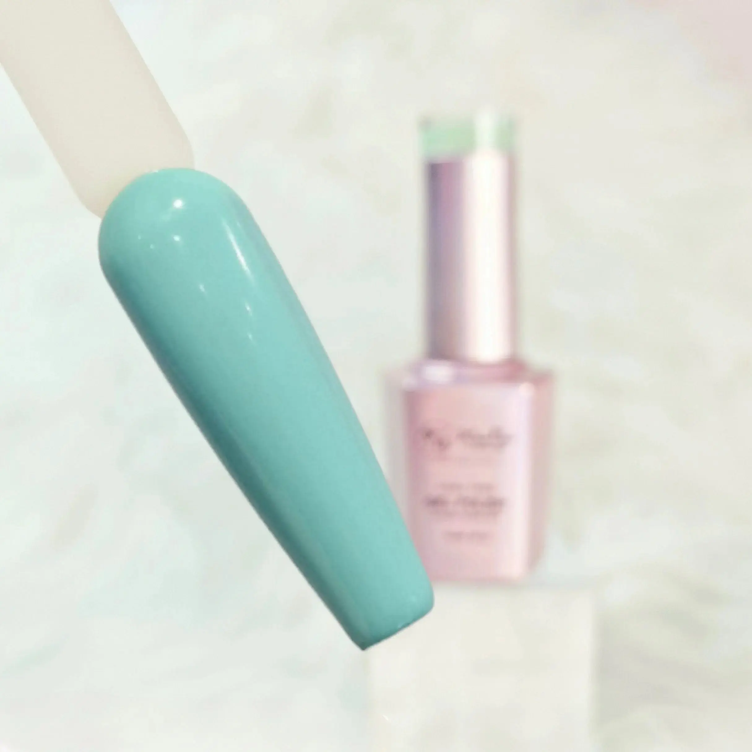 300 Candy Rain, TPO/Hema-Free Gel Polish 15ml - Image 3